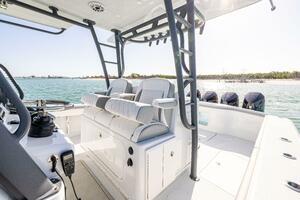 39FT (11.89M) YELLOWFIN