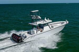 39FT (11.89M) YELLOWFIN