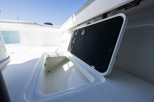 39FT (11.89M) YELLOWFIN