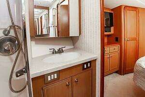 2003 Ocean 57 Convertible thumbnail 59