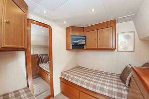 2003 Ocean 57 Convertible thumbnail 52