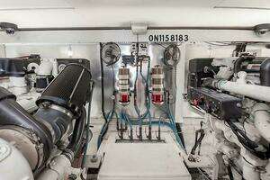 2003 Ocean 57 Convertible thumbnail 63