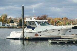 2006 Tiara Yachts 4200 Open thumbnail 2