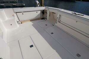 2006 Tiara Yachts 4200 Open thumbnail 7
