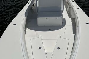 INVICTUS 32ft Regulator Yacht For Sale