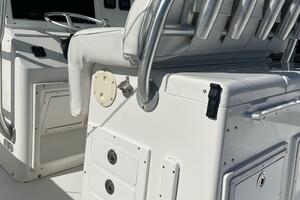 INVICTUS 32ft Regulator Yacht For Sale
