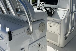 INVICTUS 32ft Regulator Yacht For Sale