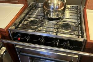 Annie M 52ft Amel Yacht For Sale