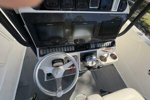 Reel Anomaly 35ft Wellcraft Yacht For Sale