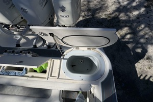 Reel Anomaly 35ft Wellcraft Yacht For Sale