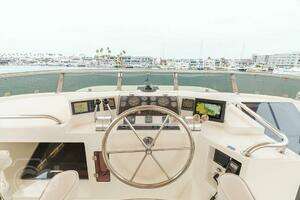 1999 Offshore Yachts 52 Pilothouse thumbnail 19