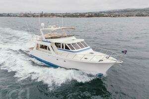 1999 Offshore Yachts 52 Pilothouse thumbnail 2