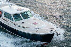 2010 Back Cove 37 thumbnail 16
