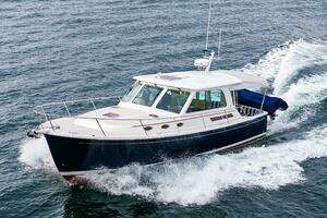 2010 Back Cove 37 thumbnail 10