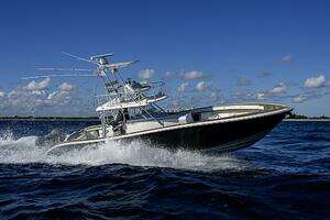 2010 Yellowfin 42 Offshore thumbnail 26