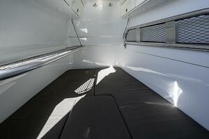2010 Yellowfin 42 Offshore thumbnail 10