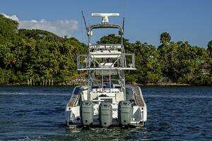 2010 Yellowfin 42 Offshore thumbnail 4