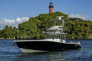 2010 Yellowfin 42 Offshore thumbnail 24