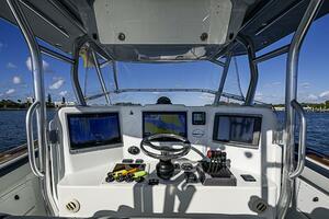 2010 Yellowfin 42 Offshore thumbnail 15