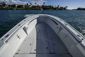 2002 Yellowfin thumbnail 6