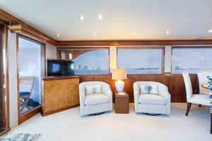 Island Dancer 75ft Hatteras Yacht For Sale