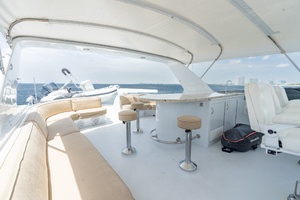 Island Dancer 75ft Hatteras Yacht For Sale