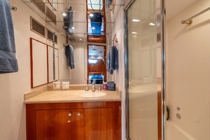 Island Dancer 75ft Hatteras Yacht For Sale