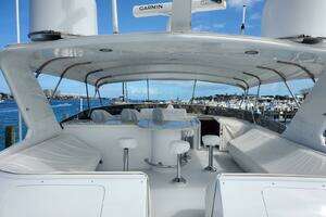 2000 Hatteras 75 Sport Deck thumbnail 19