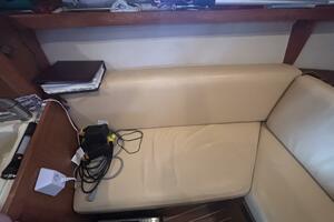 Veritas 30ft Mainship Yacht For Sale