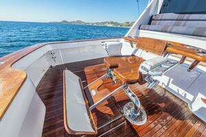2003 Viking 65 Enclosed Bridge thumbnail 34
