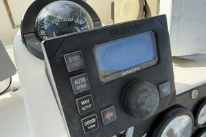 SINE QUA NON 33ft Bertram Yacht For Sale