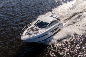 50FT (15.24M) CRUISERS YACHTS