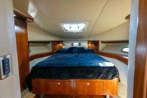 2005 Sea Ray 48 Sundancer thumbnail 34