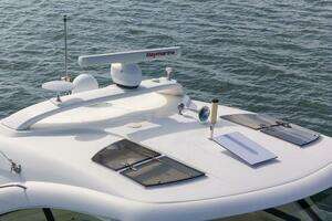 2005 Sea Ray 48 Sundancer thumbnail 9