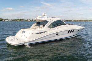 2005 Sea Ray 48 Sundancer thumbnail 5