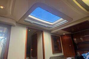 2005 Sea Ray Sundancer thumbnail 23