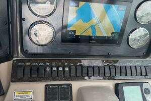 2005 Sea Ray Sundancer thumbnail 9