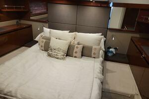 46FT (14.22M) SEA RAY