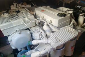 46FT (14.22M) SEA RAY