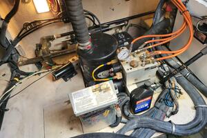 46FT (14.22M) SEA RAY