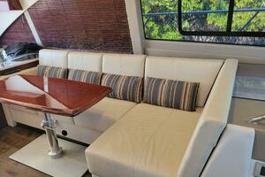 46FT (14.22M) SEA RAY