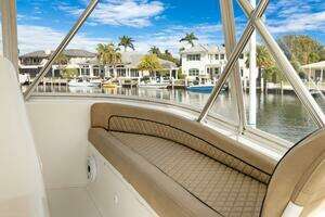 2015 Viking 46 Convertible thumbnail 31