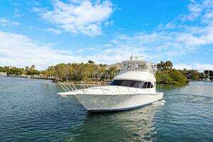 2015 Viking 46 Convertible thumbnail 55