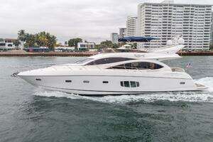 2008 Sunseeker Manhattan 70 thumbnail 4