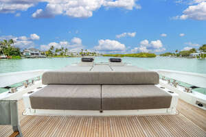 2020 Azimut S8 thumbnail 25