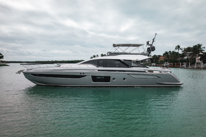 80ft Azimut Yacht For Sale