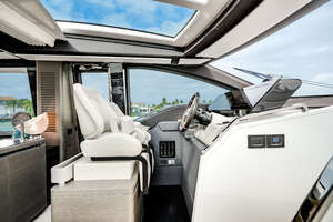 2020 Azimut S8 thumbnail 38