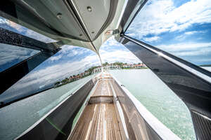 2020 Azimut S8 thumbnail 14