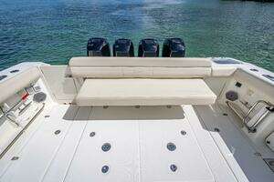 2016 Boston Whaler thumbnail 104