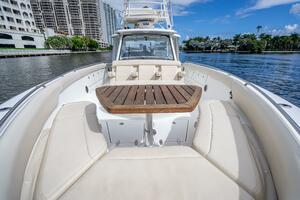 42FT (12.8M) BOSTON WHALER